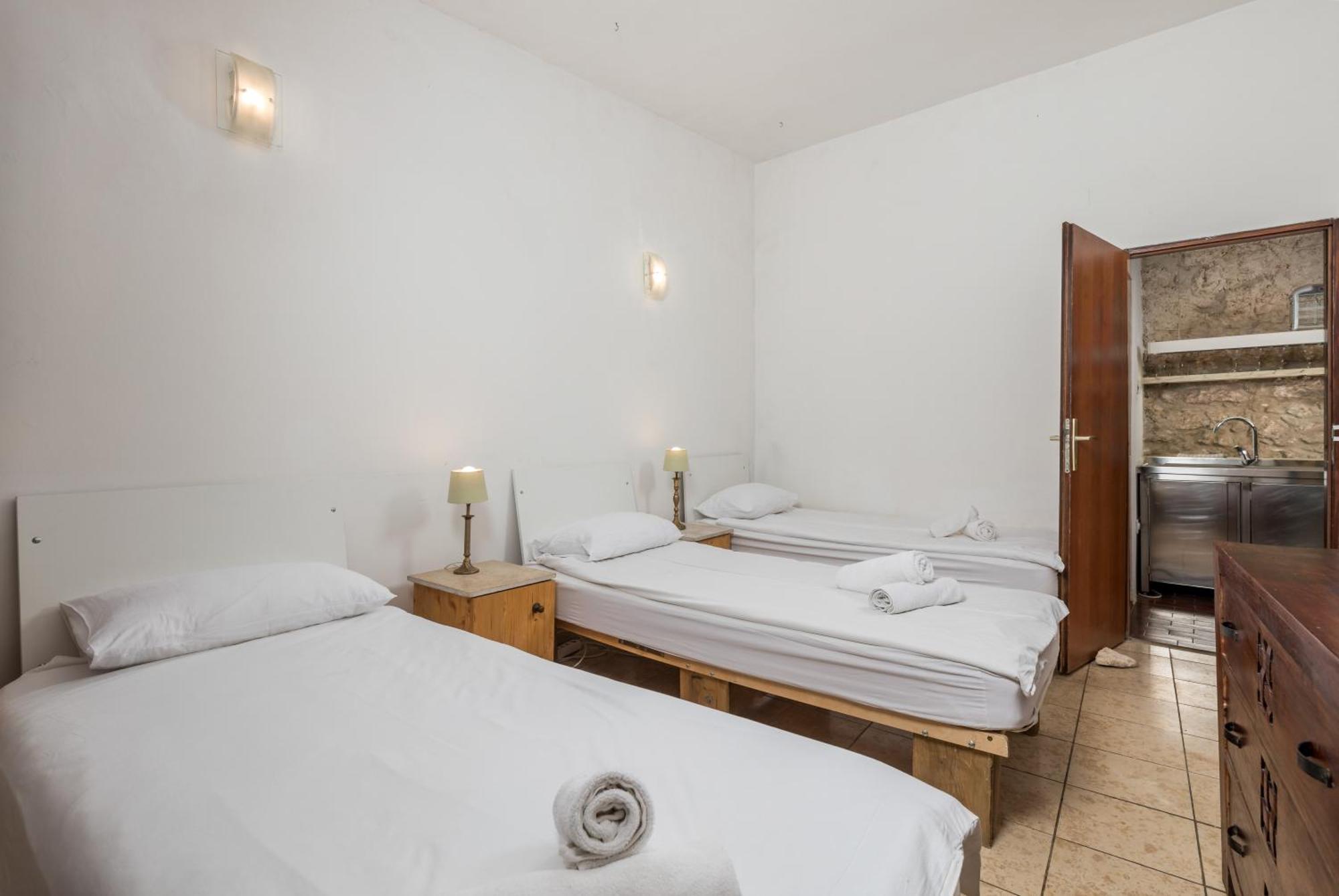 Holiday House Cave Romana Pula Exterior foto